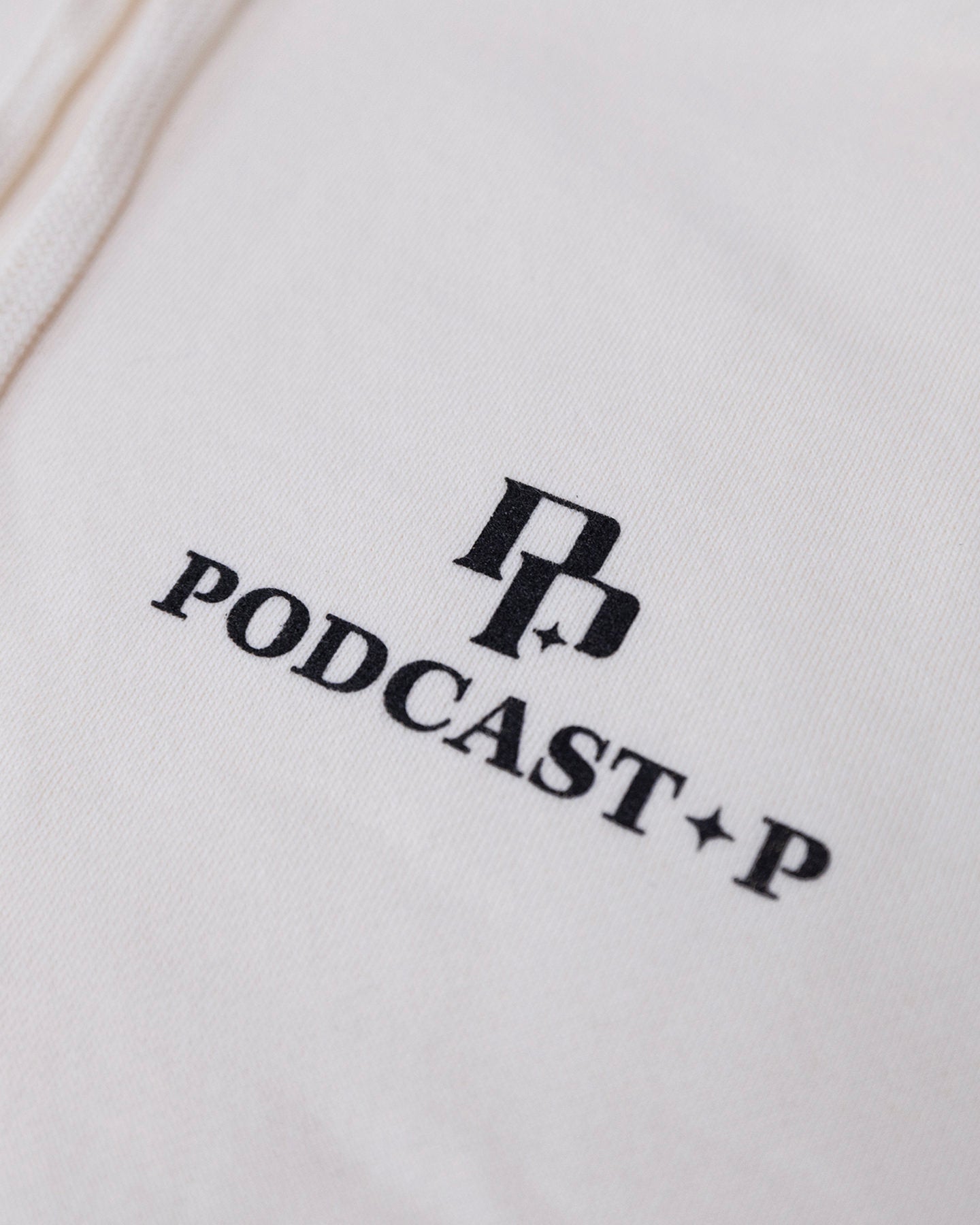 CLASSIC LOGO HOODIE